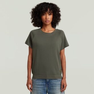 Raglan T-shirt
