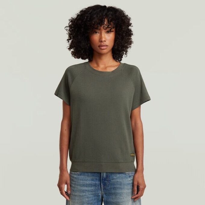 Raglan T-shirt
