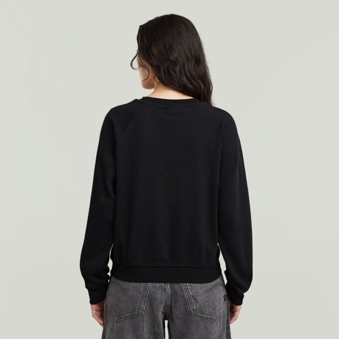 Raglan T-shirt