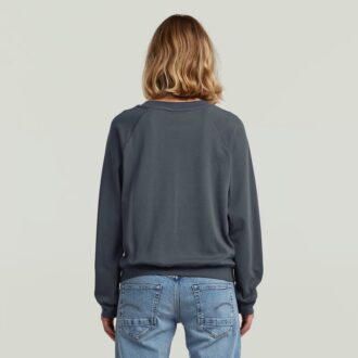 Raglan T-shirt