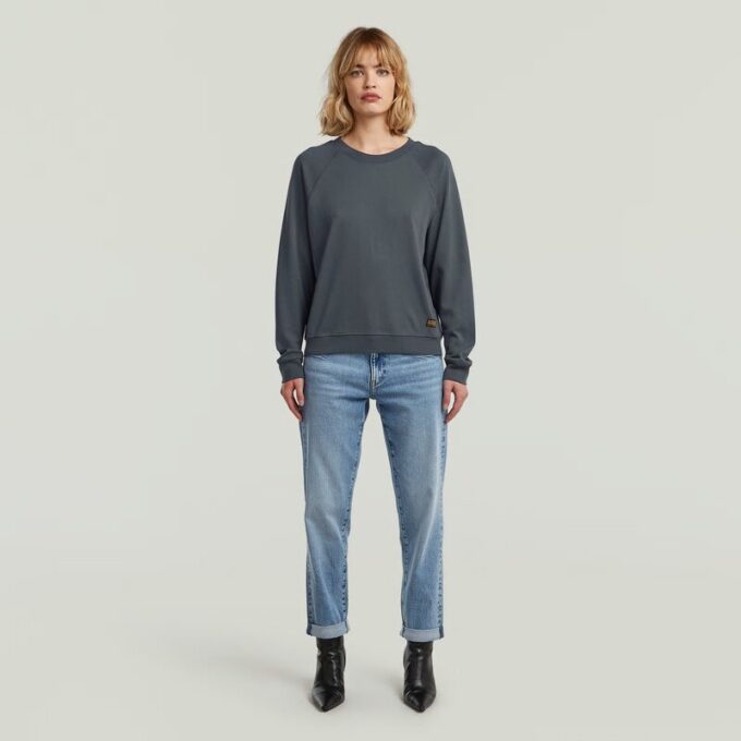 Raglan T-shirt