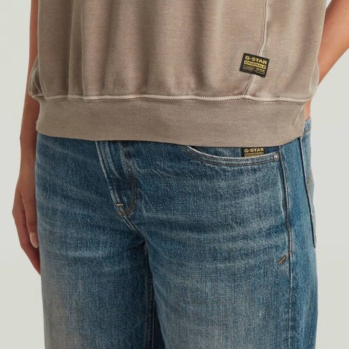 Raglan T-shirt