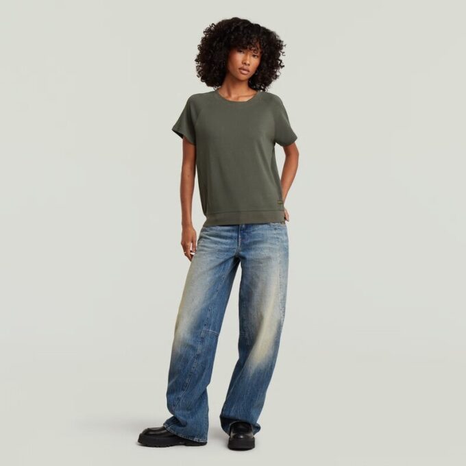 Raglan T-shirt