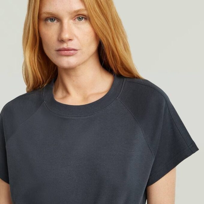 Raglan T-shirt