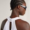 Slim crop top met drukknopen aan de achterkant Slim crop top met drukknopen aan de achterkant