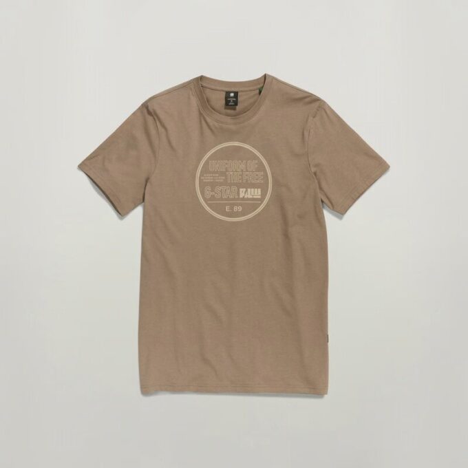Slim T-shirt met borstafbeelding Slim T-shirt met borstafbeelding