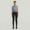 Slim vest met schuine zoom