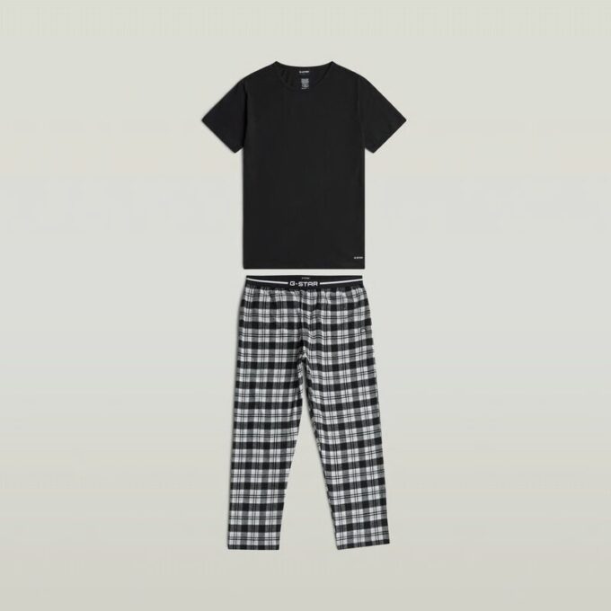 T-shirt en broek pyjamaset T-shirt en broek pyjamaset