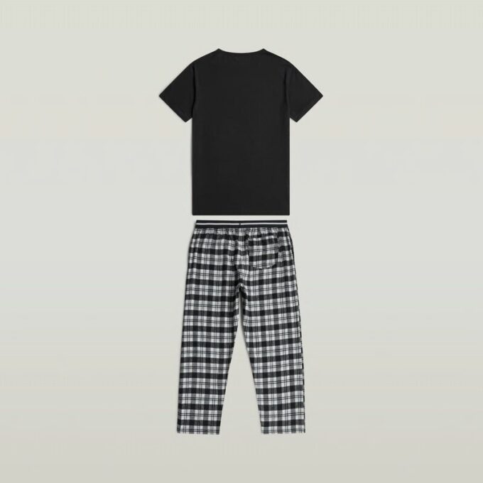 T-shirt en broek pyjamaset T-shirt en broek pyjamaset