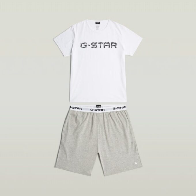 T-shirt en korte pyjamaset T-shirt en korte pyjamaset