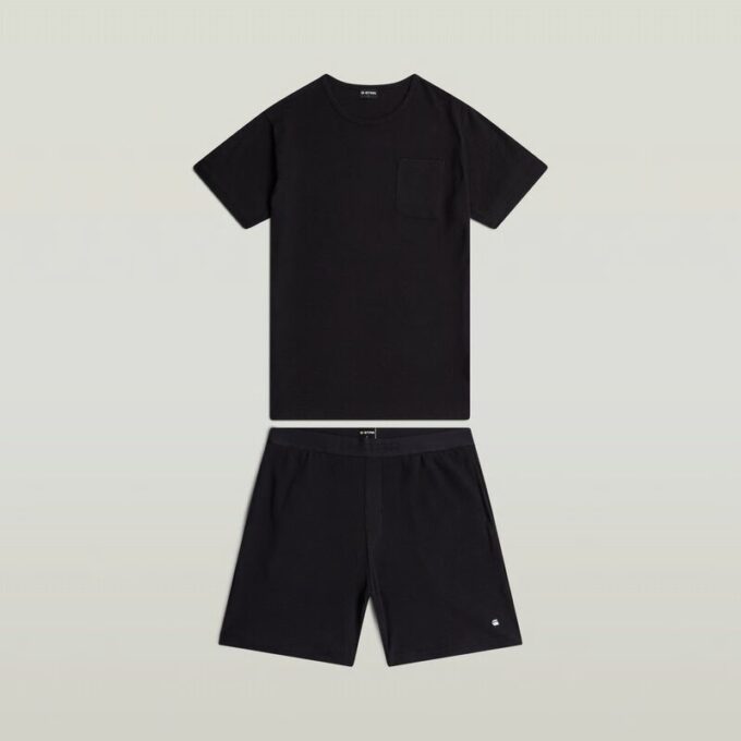 T-shirt en korte pyjamaset T-shirt en korte pyjamaset
