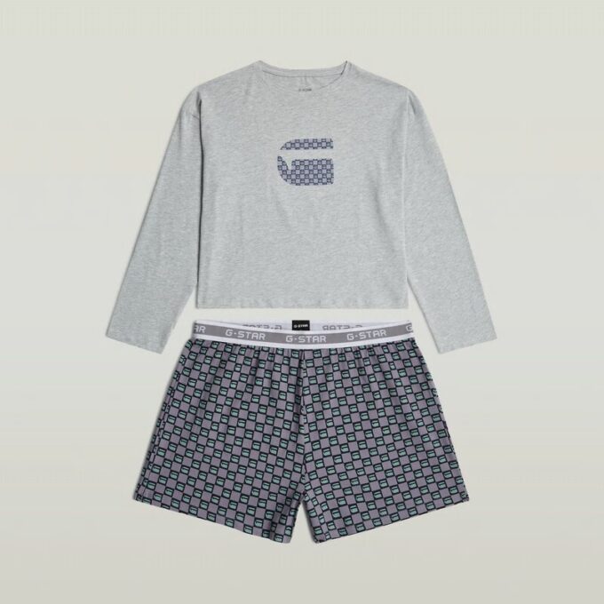 T-shirt en korte pyjamaset T-shirt en korte pyjamaset