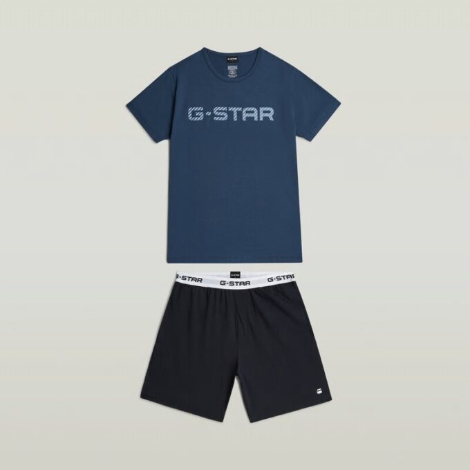 T-shirt en korte pyjamaset T-shirt en korte pyjamaset