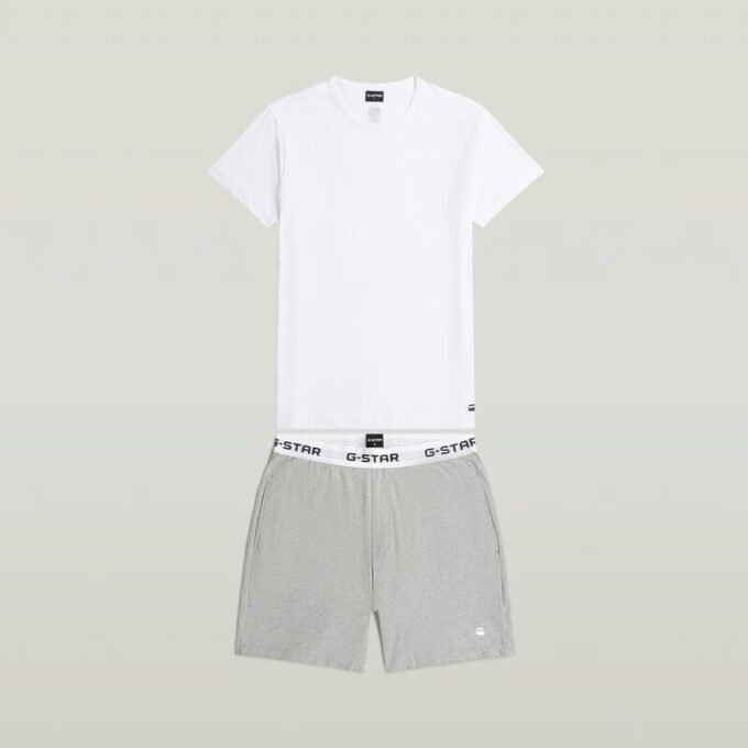 T-shirt en korte pyjamaset T-shirt en korte pyjamaset