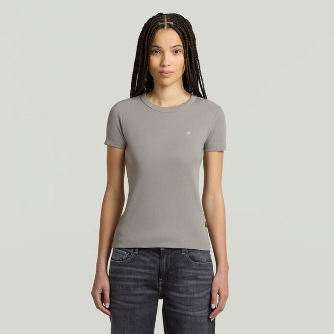 T-shirt met geribbelde kapmouw T-shirt met geribbelde kapmouw