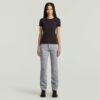 T-shirt met geribbelde kapmouw T-shirt met geribbelde kapmouw
