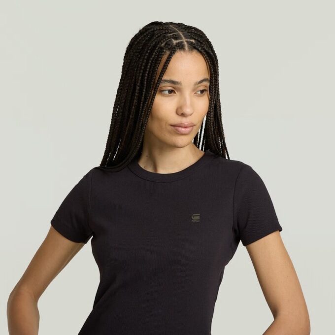 T-shirt met geribbelde kapmouw T-shirt met geribbelde kapmouw