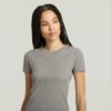 T-shirt met geribbelde kapmouw T-shirt met geribbelde kapmouw