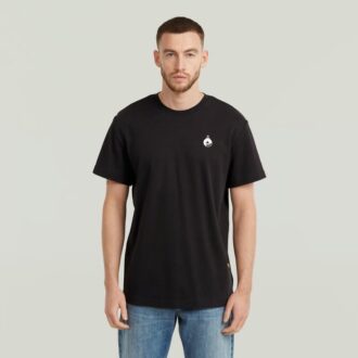 T-shirt met grafische print en sierranden aan de achterkant T-shirt met grafische print en sierranden aan de achterkant