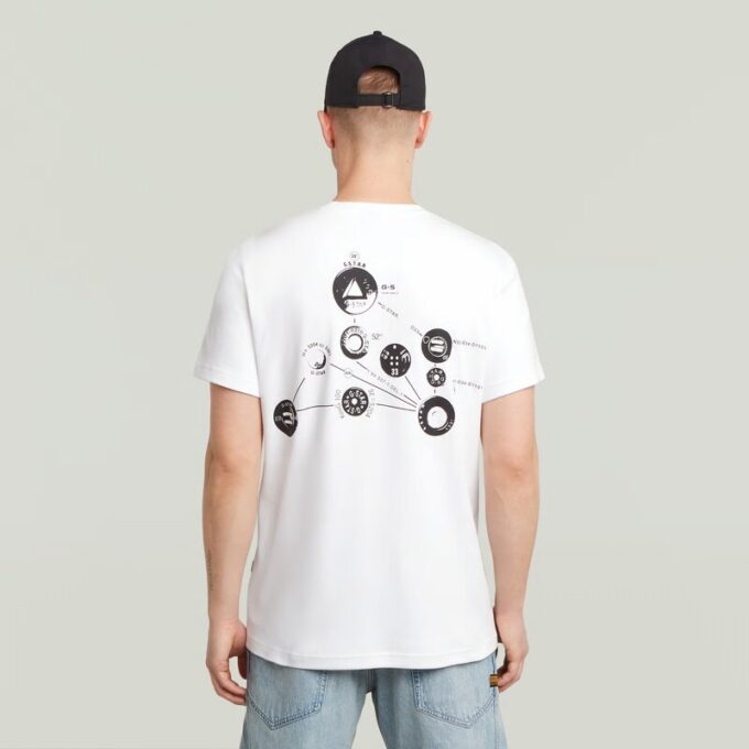 T-shirt met grafische print en sierranden aan de achterkant T-shirt met grafische print en sierranden aan de achterkant