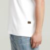 T-shirt met grafische print en sierranden aan de achterkant T-shirt met grafische print en sierranden aan de achterkant