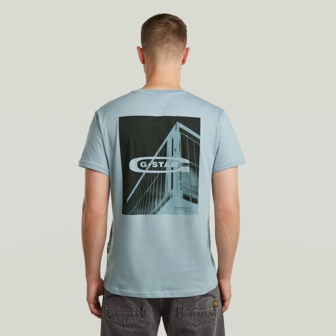 T-shirt met grafische print op de rug T-shirt met grafische print op de rug