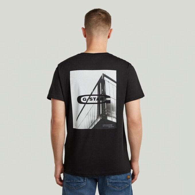 T-shirt met grafische print op de rug T-shirt met grafische print op de rug