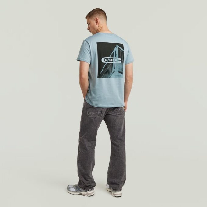 T-shirt met grafische print op de rug T-shirt met grafische print op de rug