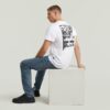 T-shirt met grafische print op de rug T-shirt met grafische print op de rug