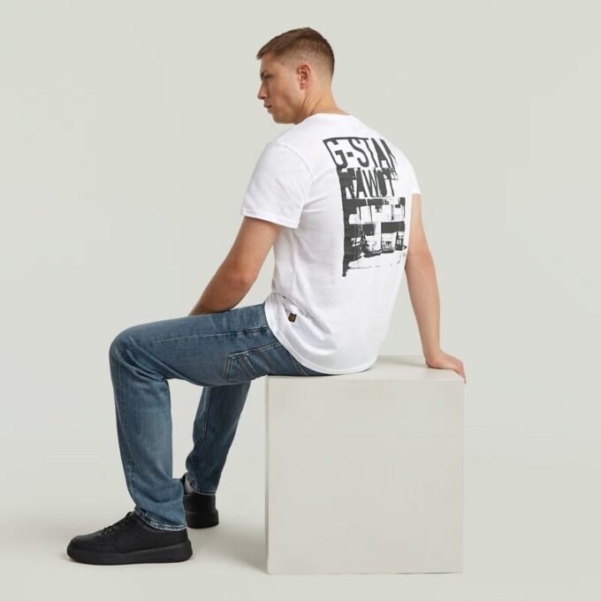 T-shirt met grafische print op de rug T-shirt met grafische print op de rug