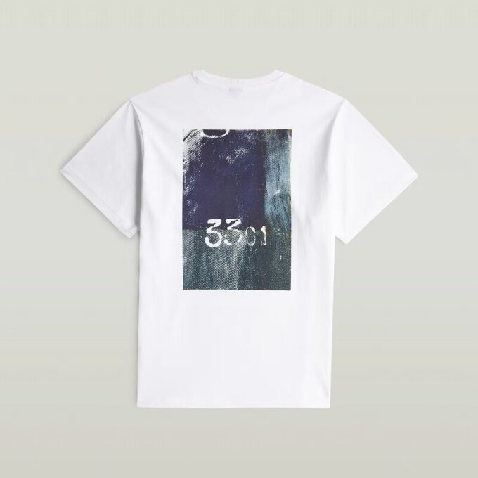 T-shirt met losse fotoprint op de rug T-shirt met losse fotoprint op de rug