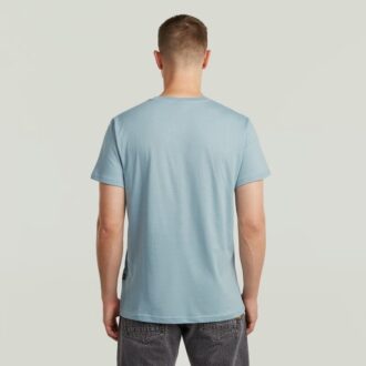 T-shirt met verweerd logo
