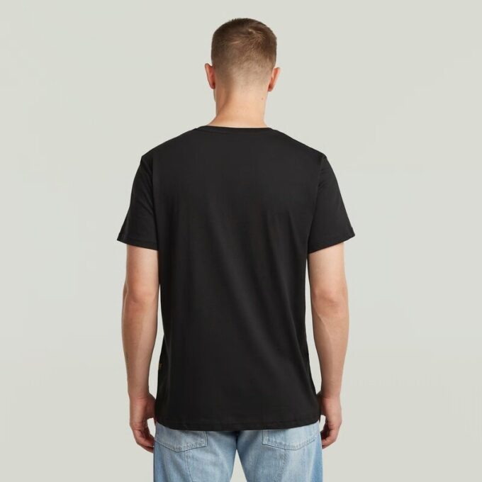 T-shirt met verweerd logo T-shirt met verweerd logo
