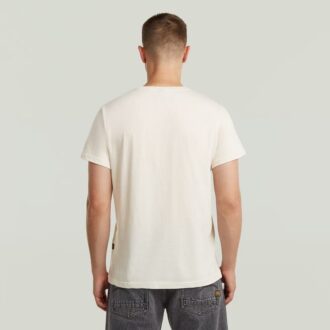 T-shirt met verweerd logo