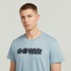 T-shirt met verweerd logo T-shirt met verweerd logo