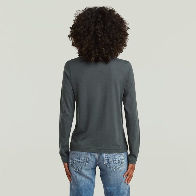 T-shirt met voornaad T-shirt met voornaad