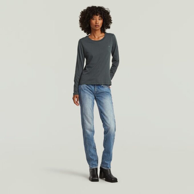 T-shirt met voornaad T-shirt met voornaad
