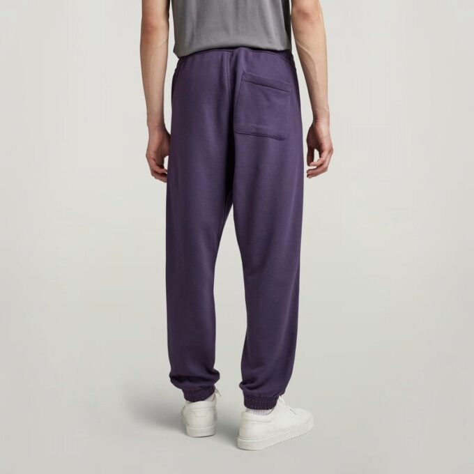 Tape Color Block taps toelopende joggingbroek Tape Color Block taps toelopende joggingbroek